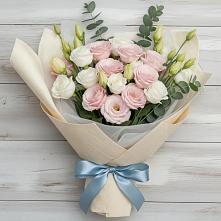 Букет цветов из:  Лизиантусы в Уни