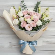 Букет цветов из:  Лизиантусы в Уни