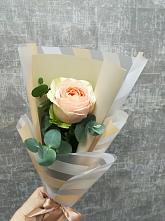 Букет цветов из:  Розы в Уни