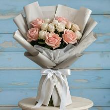 Букет цветов из:  Розы в Уни