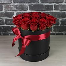 Цветочная композиция из Розы в шляпной коробке в Уни