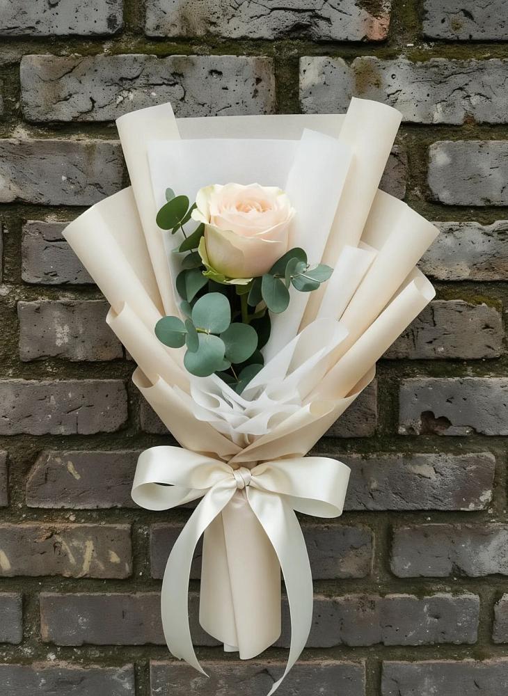 Букет цветов из: Розы в Уни