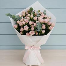 Букет цветов из:  Розы #REPLACE_PRED# Уни