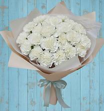 Букет цветов из:  Гвоздики в Уни