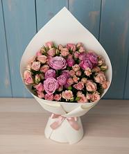 Букет цветов из:  Розы в Уни